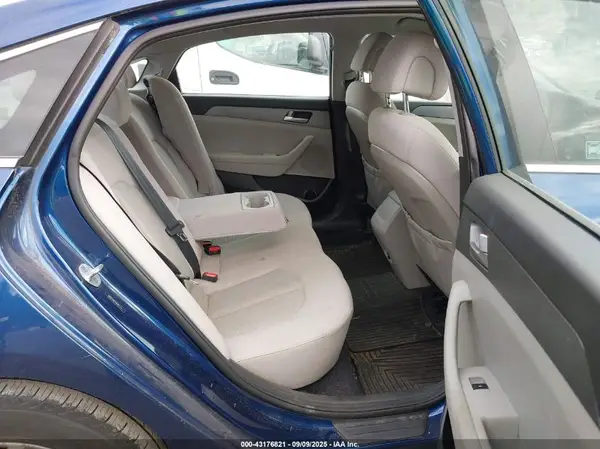 5NPE24AF1HH467114 2017 HYUNDAI SONATA - Image 8