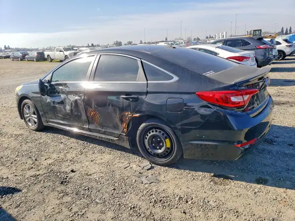 5NPE24AF1HH468957 2017 HYUNDAI SONATA - Image 2