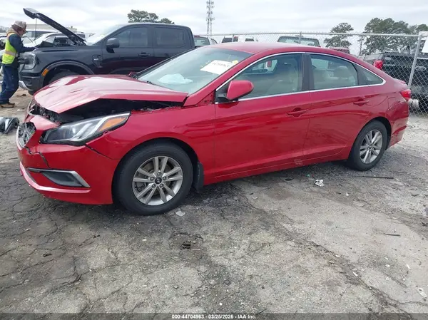 5NPE24AF1HH473284 2017 HYUNDAI SONATA - Image 2