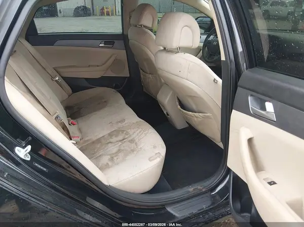 5NPE24AF1HH475097 2017 HYUNDAI SONATA - Image 8