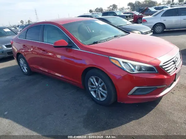 5NPE24AF1HH475133 2017 HYUNDAI SONATA - Image 1