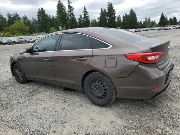 5NPE24AF1HH478565 2017 HYUNDAI SONATA - Image 2