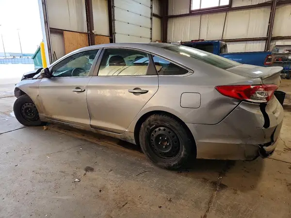 5NPE24AF1HH479067 2017 HYUNDAI SONATA - Image 2