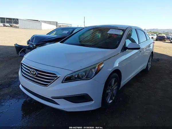 5NPE24AF1HH485967 2017 HYUNDAI SONATA - Image 2