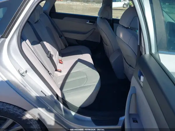 5NPE24AF1HH487816 2017 HYUNDAI SONATA - Image 8