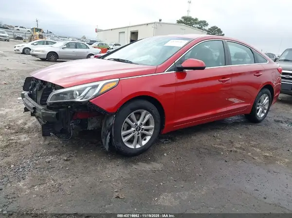 5NPE24AF1HH488447 2017 HYUNDAI SONATA - Image 2