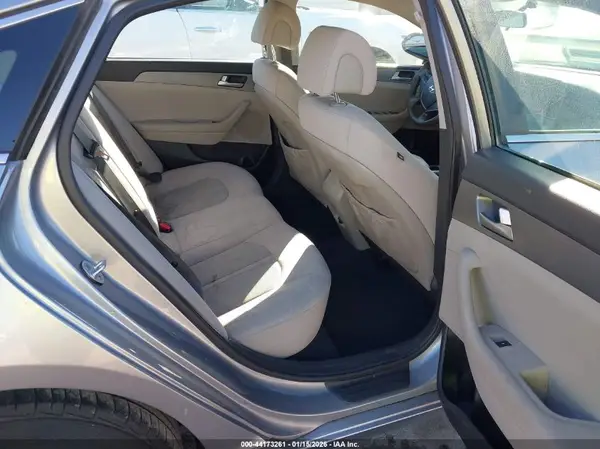 5NPE24AF1HH493969 2017 HYUNDAI SONATA - Image 8