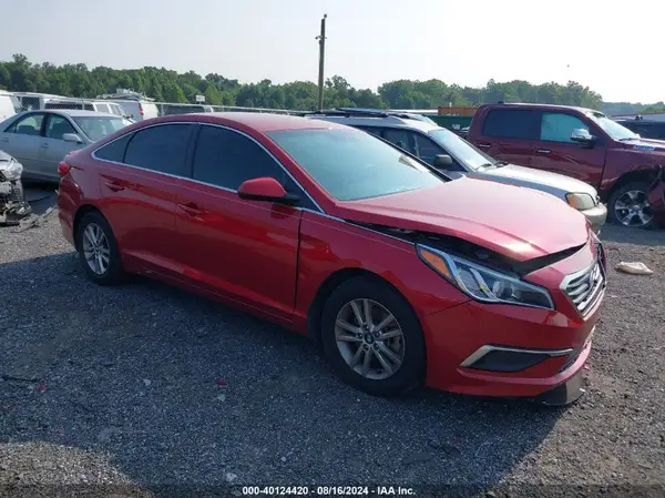 5NPE24AF1HH495253 2017 HYUNDAI SONATA - Image 1