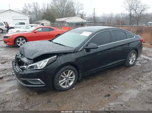5NPE24AF1HH502217 2017 HYUNDAI SONATA - Image 2