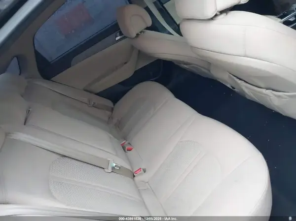 5NPE24AF1HH502217 2017 HYUNDAI SONATA - Image 8