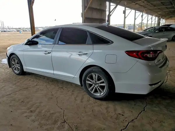 5NPE24AF1HH508650 2017 HYUNDAI SONATA - Image 2
