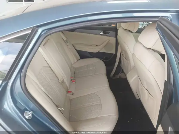 5NPE24AF1HH509152 2017 HYUNDAI SONATA - Image 8