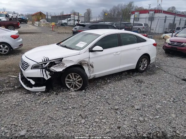 5NPE24AF1HH510771 2017 HYUNDAI SONATA - Image 2
