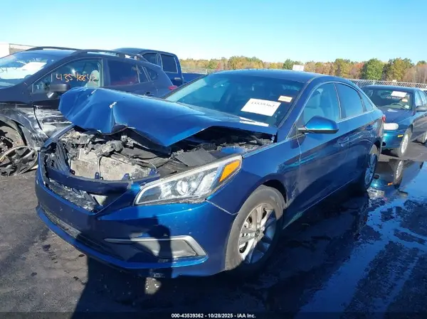 5NPE24AF1HH513315 2017 HYUNDAI SONATA - Image 2