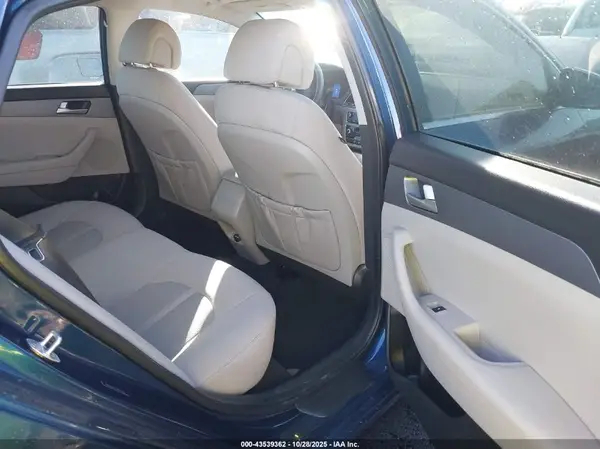 5NPE24AF1HH513315 2017 HYUNDAI SONATA - Image 8