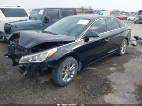 5NPE24AF1HH514318 2017 HYUNDAI SONATA - Image 2