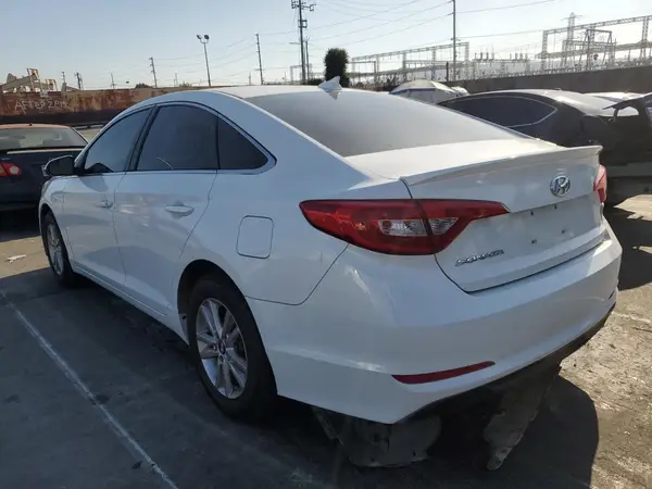 5NPE24AF1HH514982 2017 HYUNDAI SONATA - Image 2
