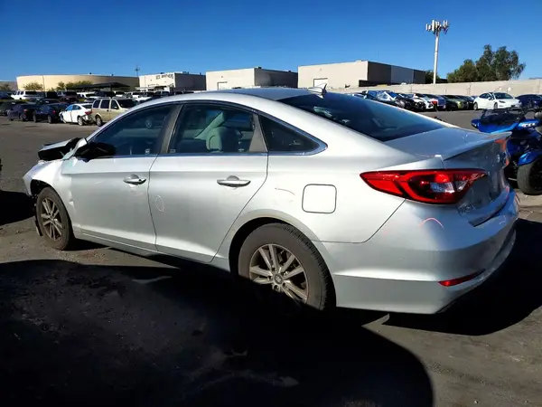5NPE24AF1HH515663 2017 HYUNDAI SONATA - Image 2