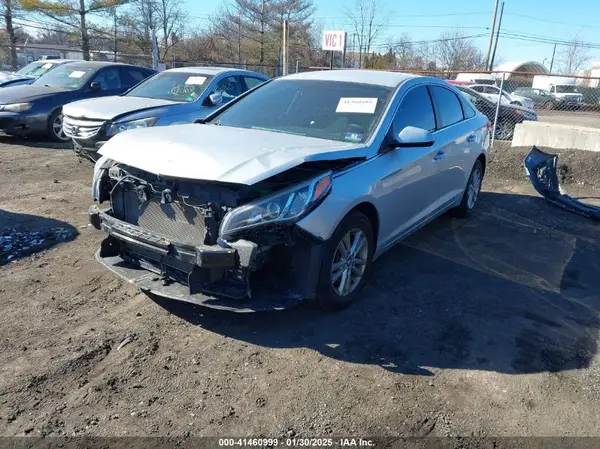 5NPE24AF1HH516232 2017 HYUNDAI SONATA - Image 2
