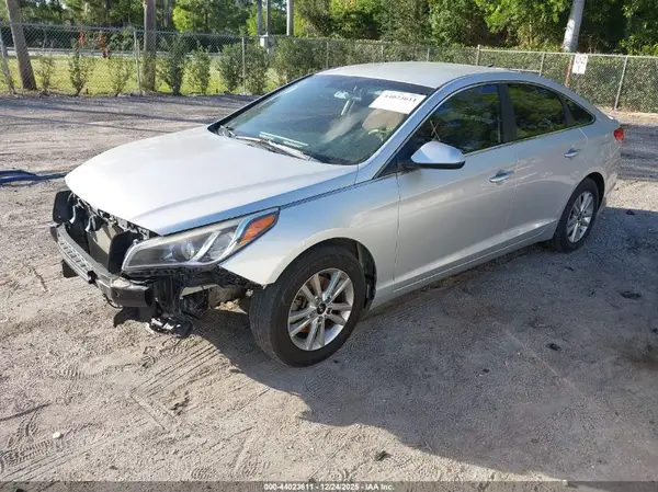 5NPE24AF1HH517199 2017 HYUNDAI SONATA - Image 2