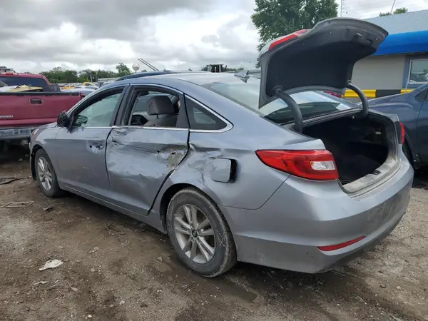 5NPE24AF1HH518059 2017 HYUNDAI SONATA - Image 2