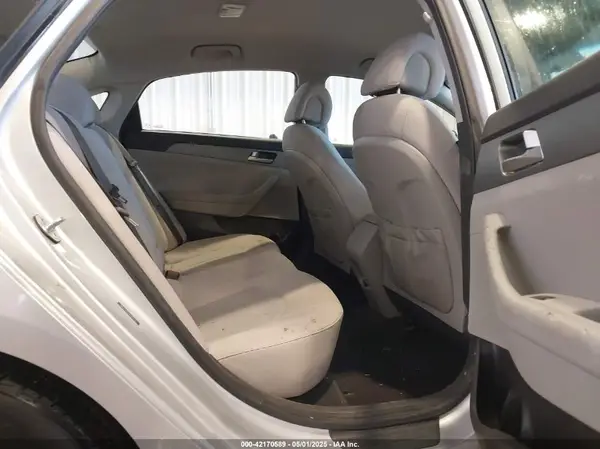 5NPE24AF1HH519230 2017 HYUNDAI SONATA - Image 8