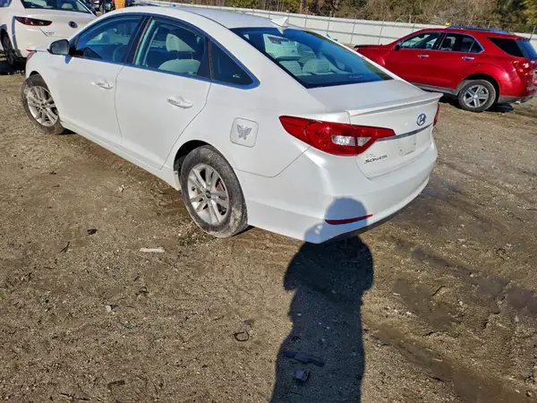 5NPE24AF1HH519941 2017 HYUNDAI SONATA - Image 2