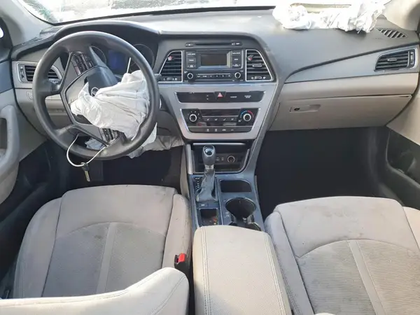 5NPE24AF1HH522385 2017 HYUNDAI SONATA - Image 8