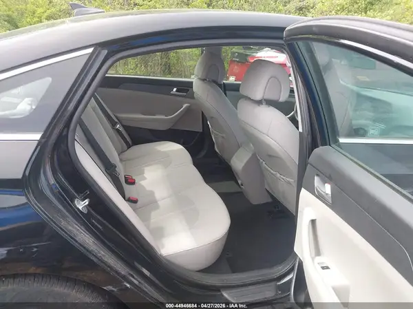 5NPE24AF1HH522578 2017 HYUNDAI SONATA - Image 8