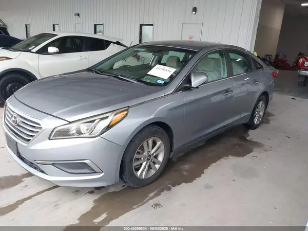 5NPE24AF1HH522970 2017 HYUNDAI SONATA - Image 2