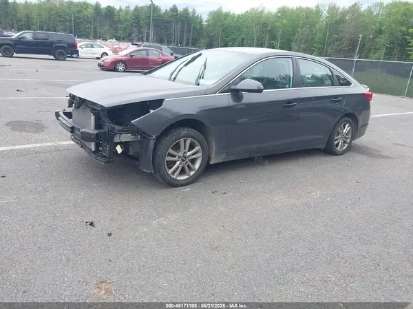 5NPE24AF1HH523150 2017 HYUNDAI SONATA - Image 2
