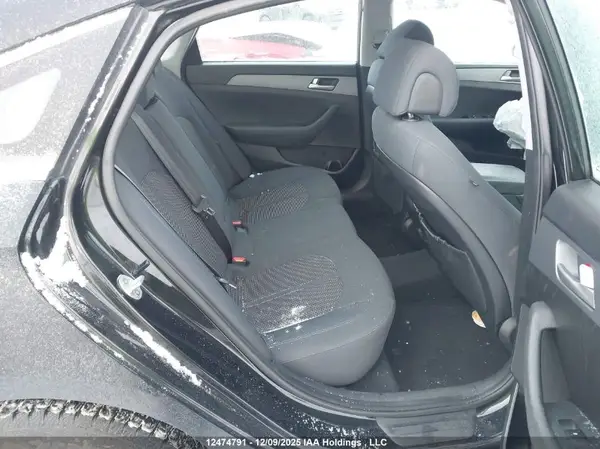 5NPE24AF1HH525853 2017 HYUNDAI SONATA - Image 8
