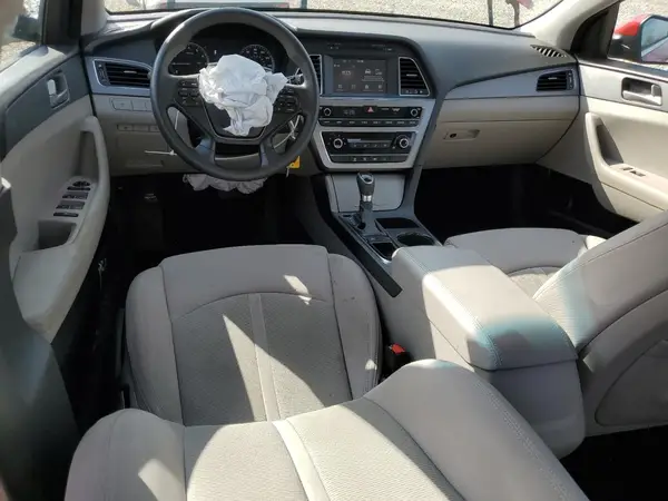 5NPE24AF1HH526002 2017 HYUNDAI SONATA - Image 8