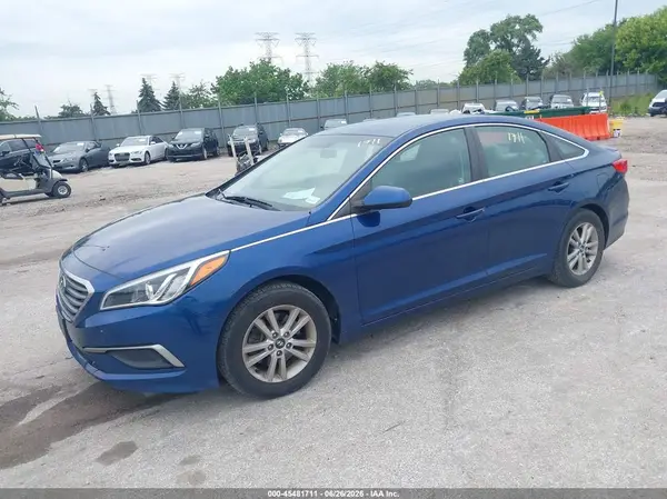5NPE24AF1HH532690 2017 HYUNDAI SONATA - Image 2