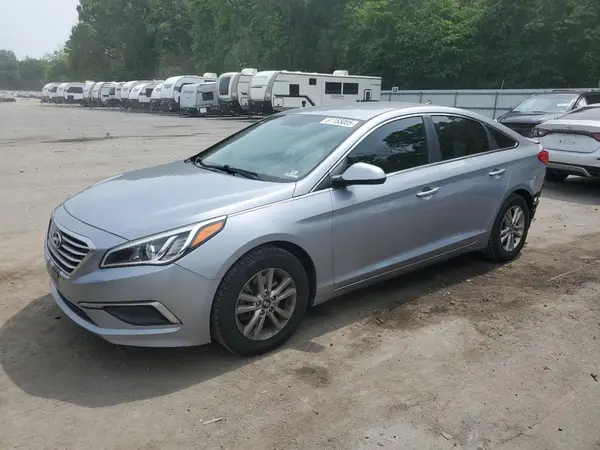 5NPE24AF1HH536559 2017 HYUNDAI SONATA - Image 1