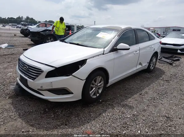 5NPE24AF1HH537663 2017 HYUNDAI SONATA - Image 2