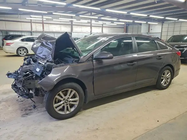 5NPE24AF1HH539817 2017 HYUNDAI SONATA - Image 1