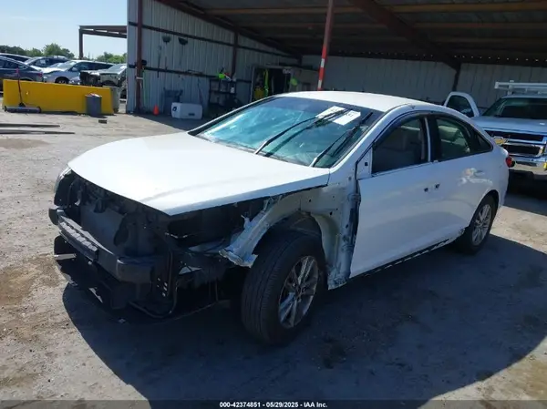 5NPE24AF1HH540143 2017 HYUNDAI SONATA - Image 2
