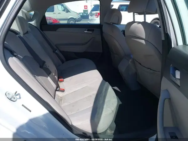 5NPE24AF1HH540143 2017 HYUNDAI SONATA - Image 8