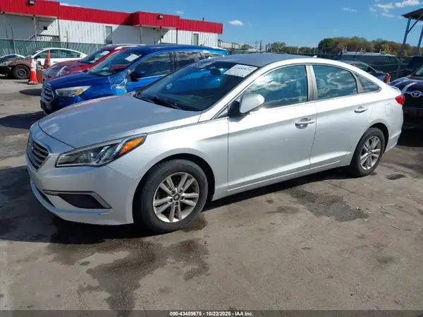 5NPE24AF1HH540952 2017 HYUNDAI SONATA - Image 2
