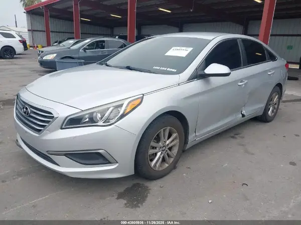 5NPE24AF1HH542832 2017 HYUNDAI SONATA - Image 2