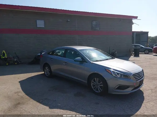 5NPE24AF1HH543964 2017 HYUNDAI SONATA - Image 1