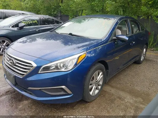 5NPE24AF1HH551000 2017 HYUNDAI SONATA - Image 2