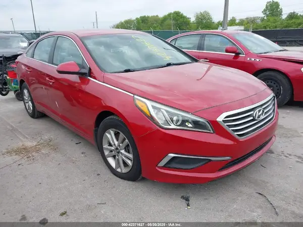 5NPE24AF1HH551840 2017 HYUNDAI SONATA - Image 1