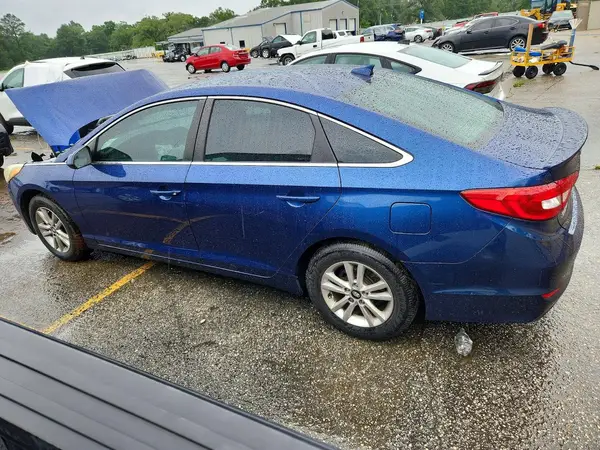 5NPE24AF1HH557539 2017 HYUNDAI SONATA - Image 2