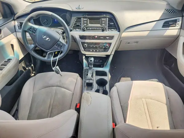 5NPE24AF1HH559260 2017 HYUNDAI SONATA - Image 8