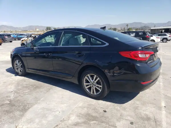 5NPE24AF1HH560621 2017 HYUNDAI SONATA - Image 2