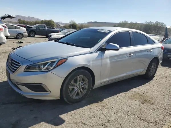 5NPE24AF1HH560988 2017 HYUNDAI SONATA - Image 1