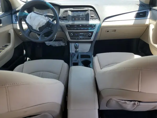 5NPE24AF1HH561770 2017 HYUNDAI SONATA - Image 8