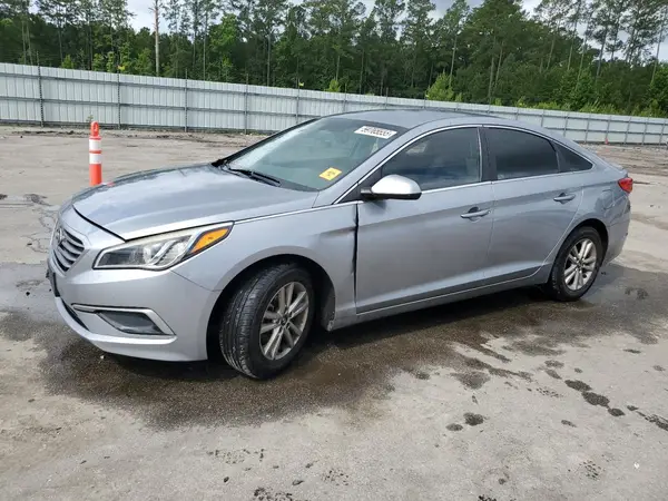 5NPE24AF1HH563440 2017 HYUNDAI SONATA - Image 1